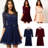 Vestido de Renda Meia Manga