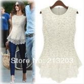 Blusa Peplum de Renda