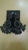 Brinco com Pedras e Strass