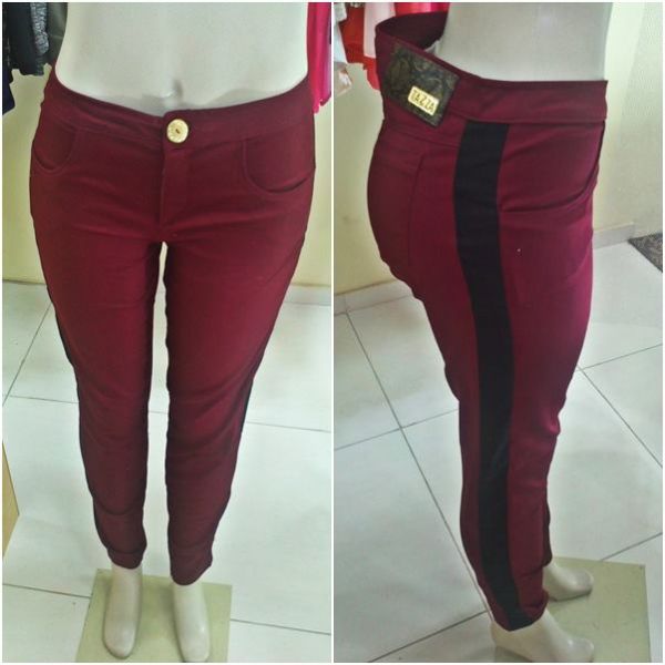 Calça de Sarja c/ Listra Lateral